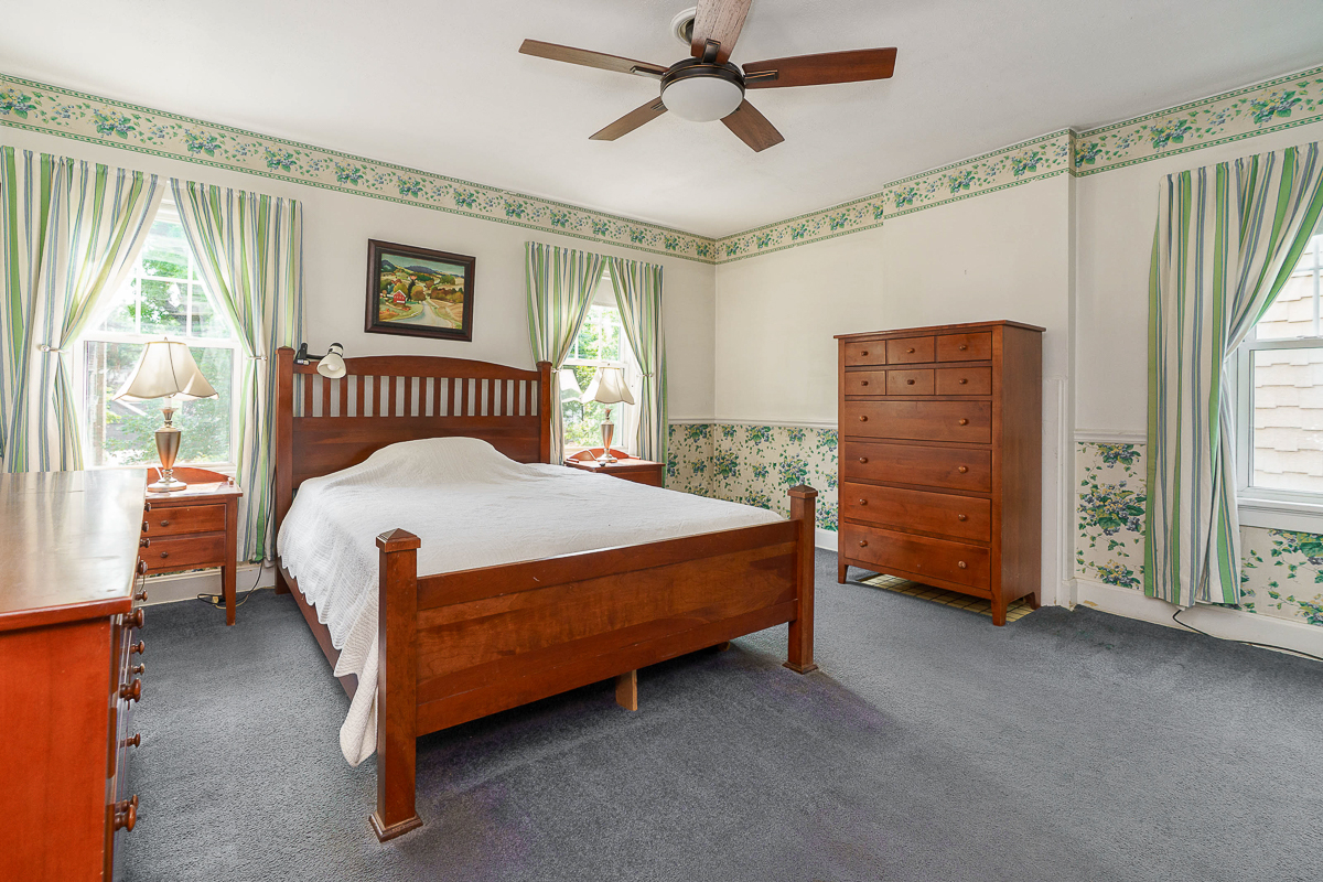 49 s Cassady Ave-28