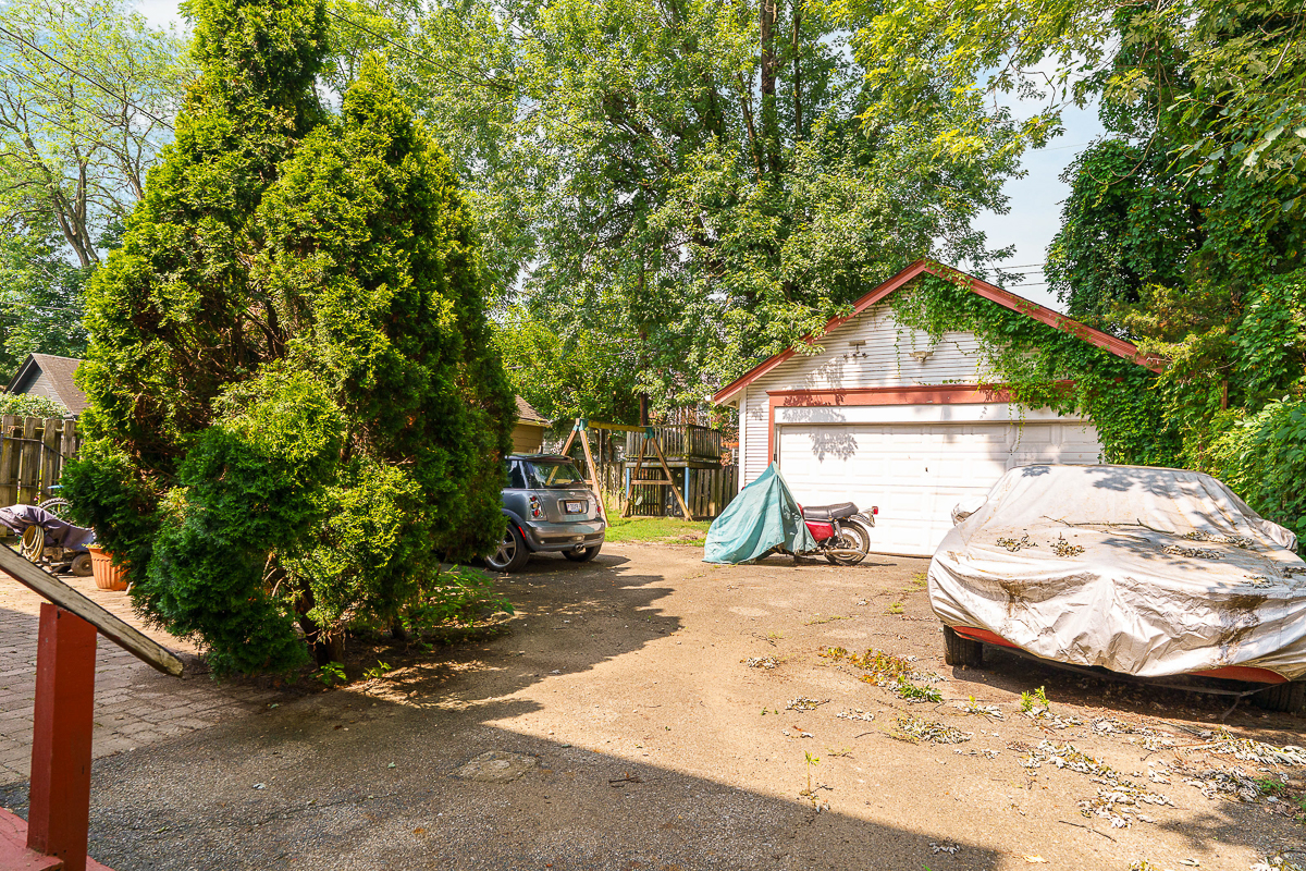 49 s Cassady Ave-5