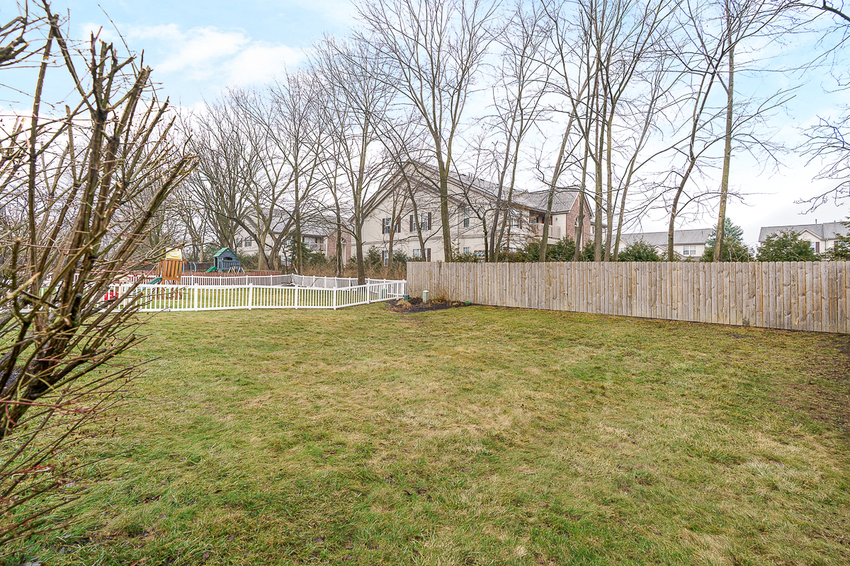 5094 Gredle Dr-12