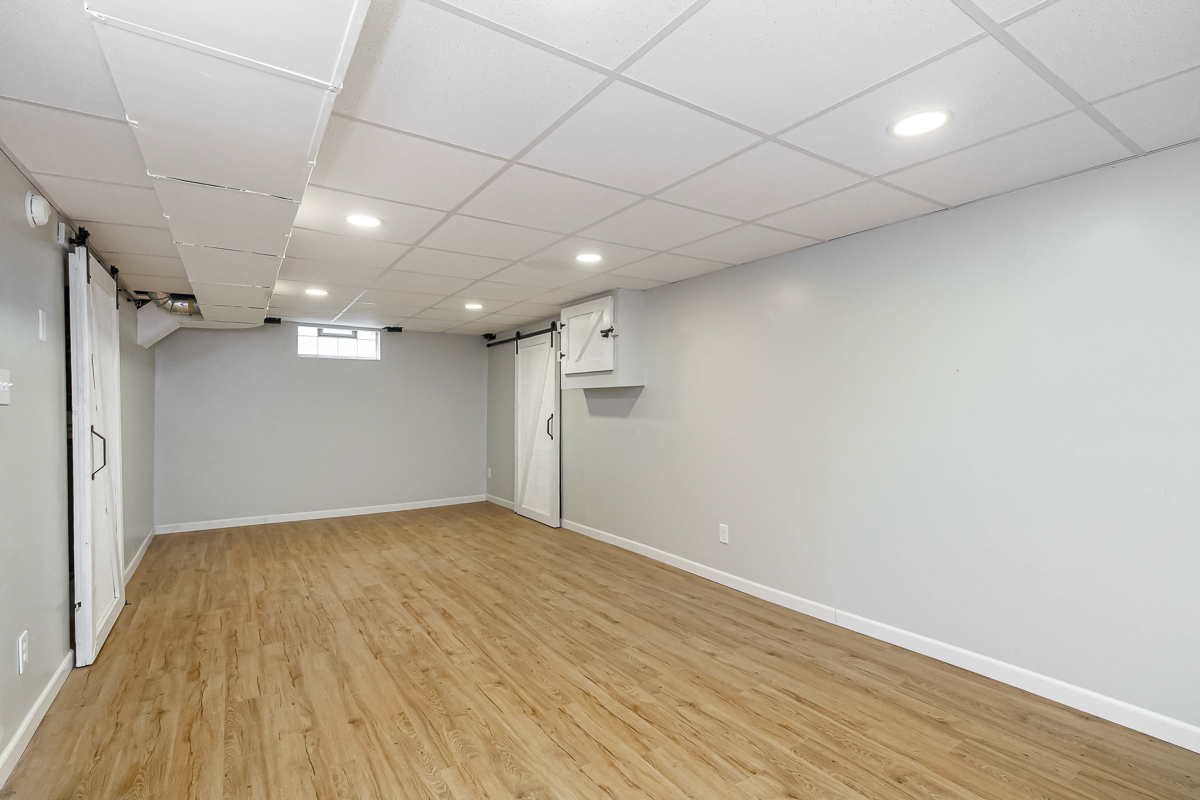 5275 Scioto Darby Road-16