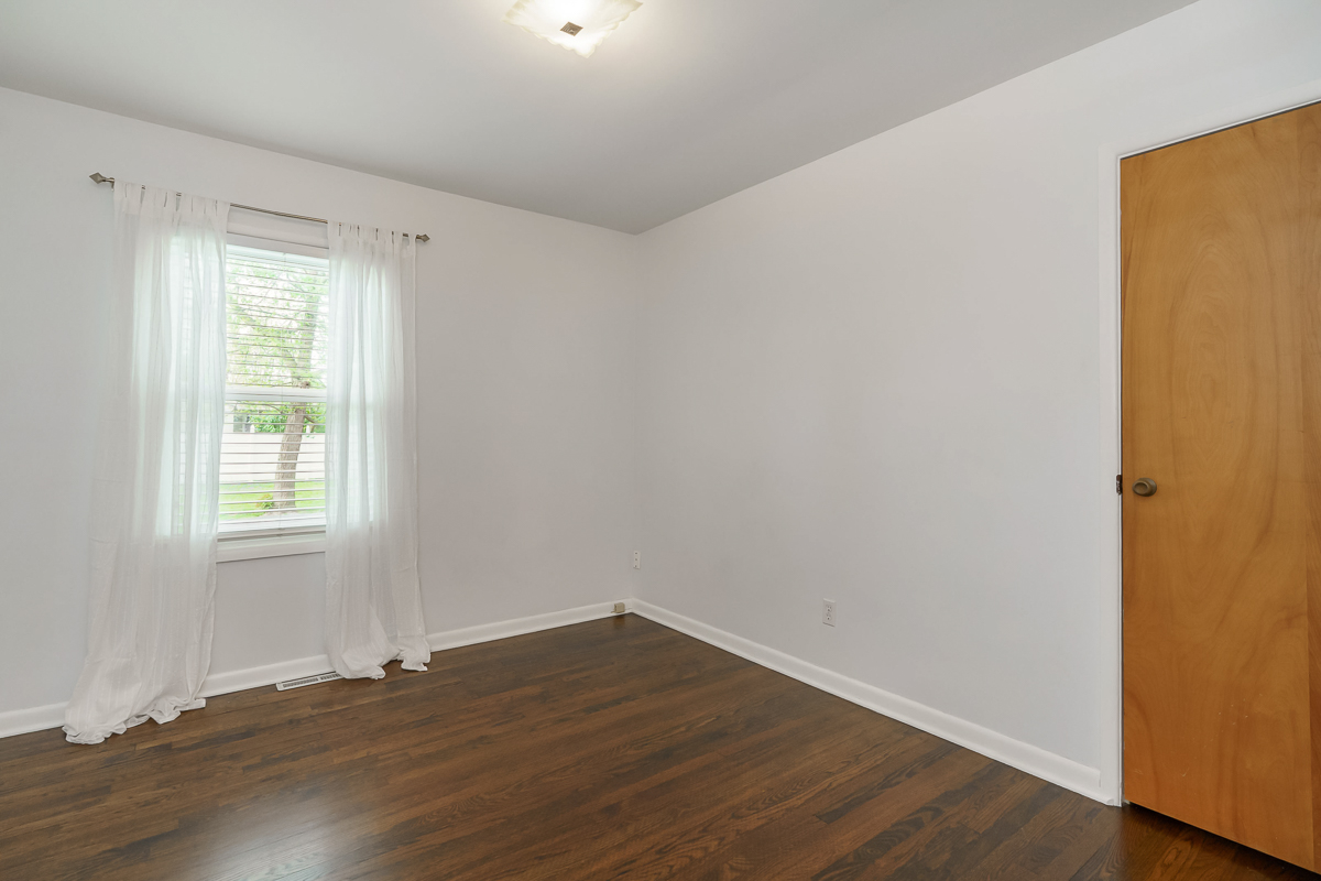 5275 Scioto Darby Road-33