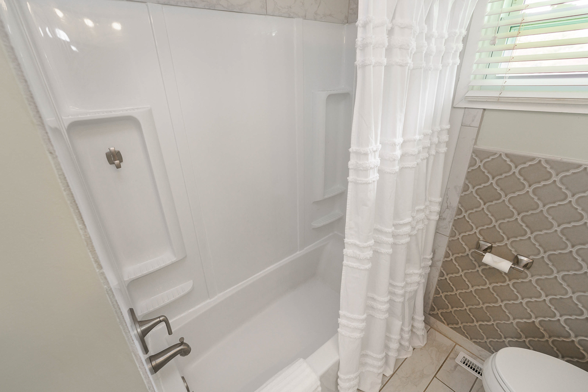 5275 Scioto Darby Road-36