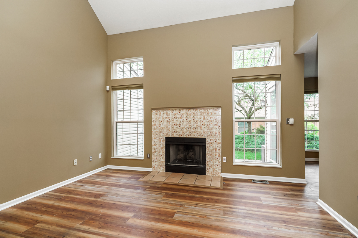 5454 Aubrey Loop--16
