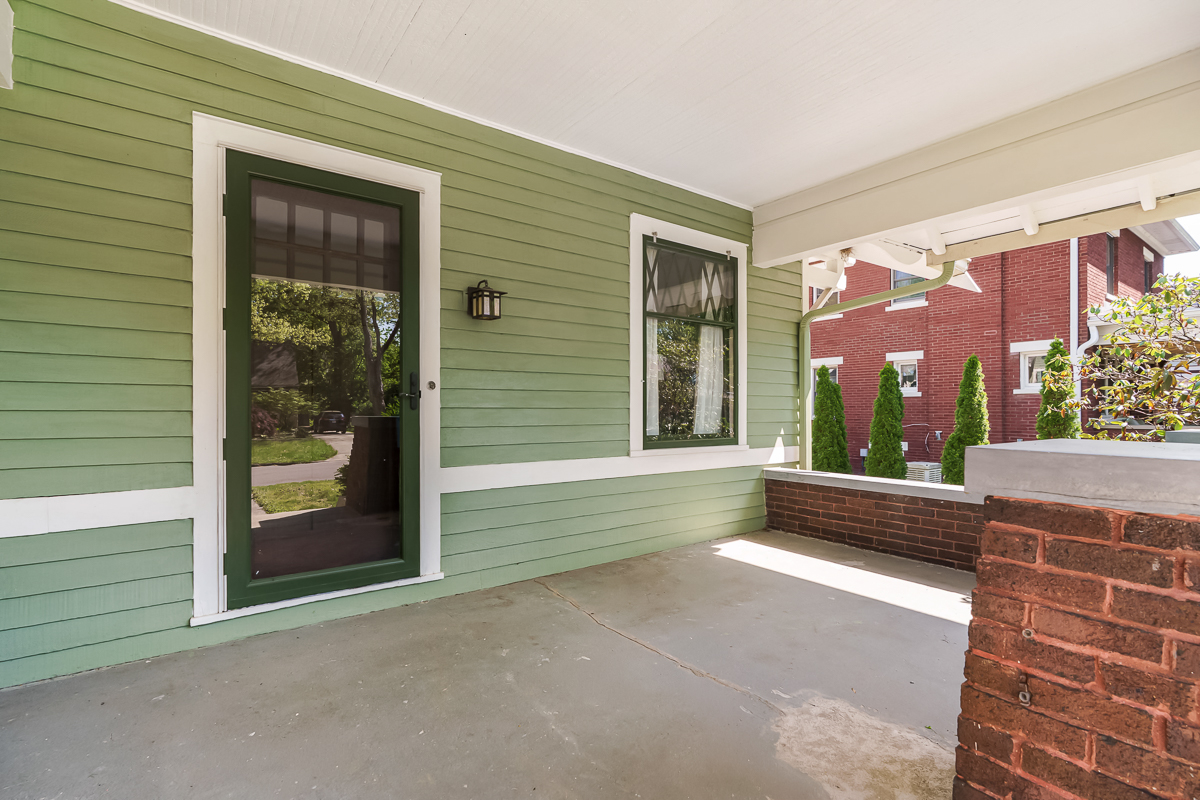 54 Webster Park Ave-3