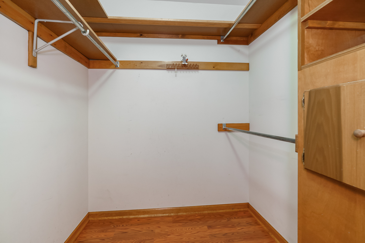 5641 Davidson Rd-40