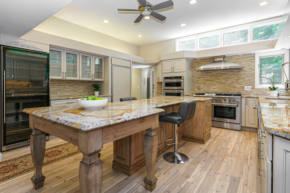 630 Woods Hollow Ln-60