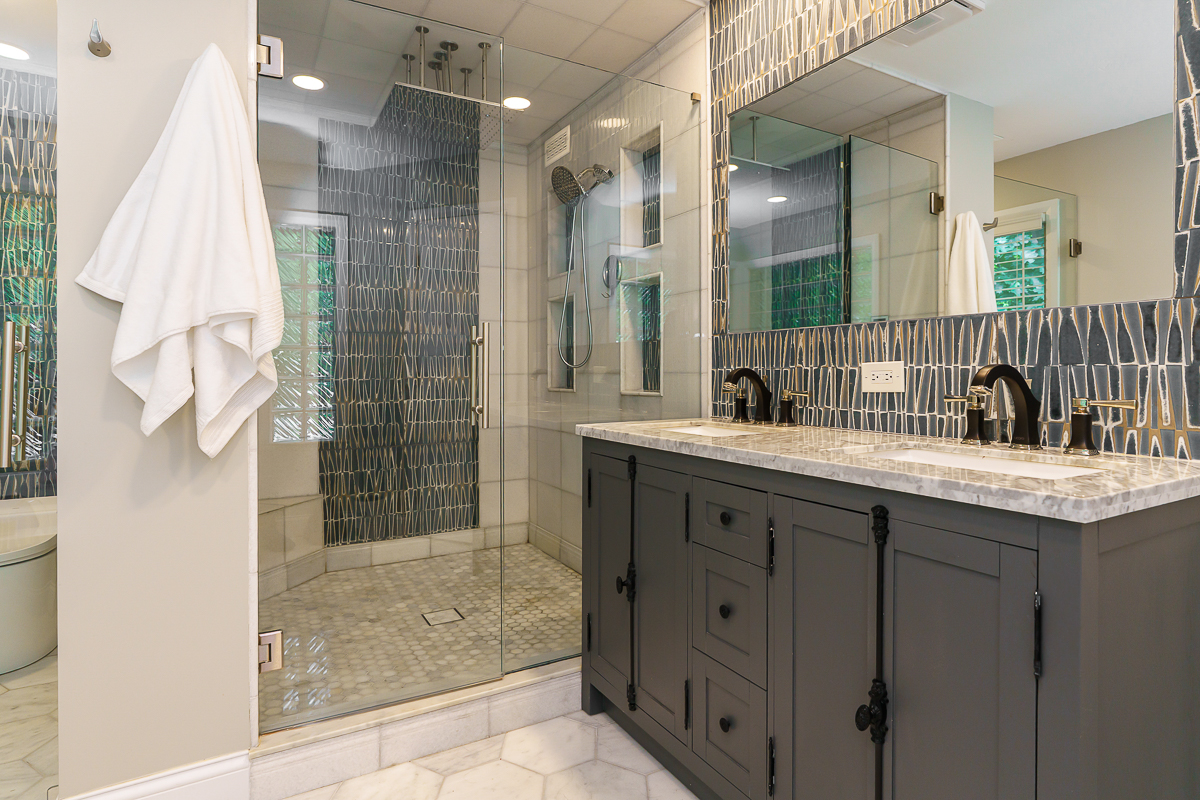 630 Woods Hollow Ln-75