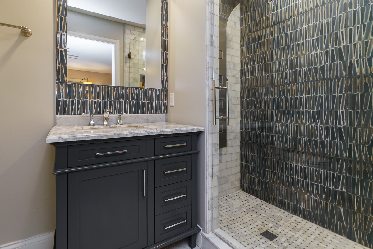 630 Woods Hollow Ln-81