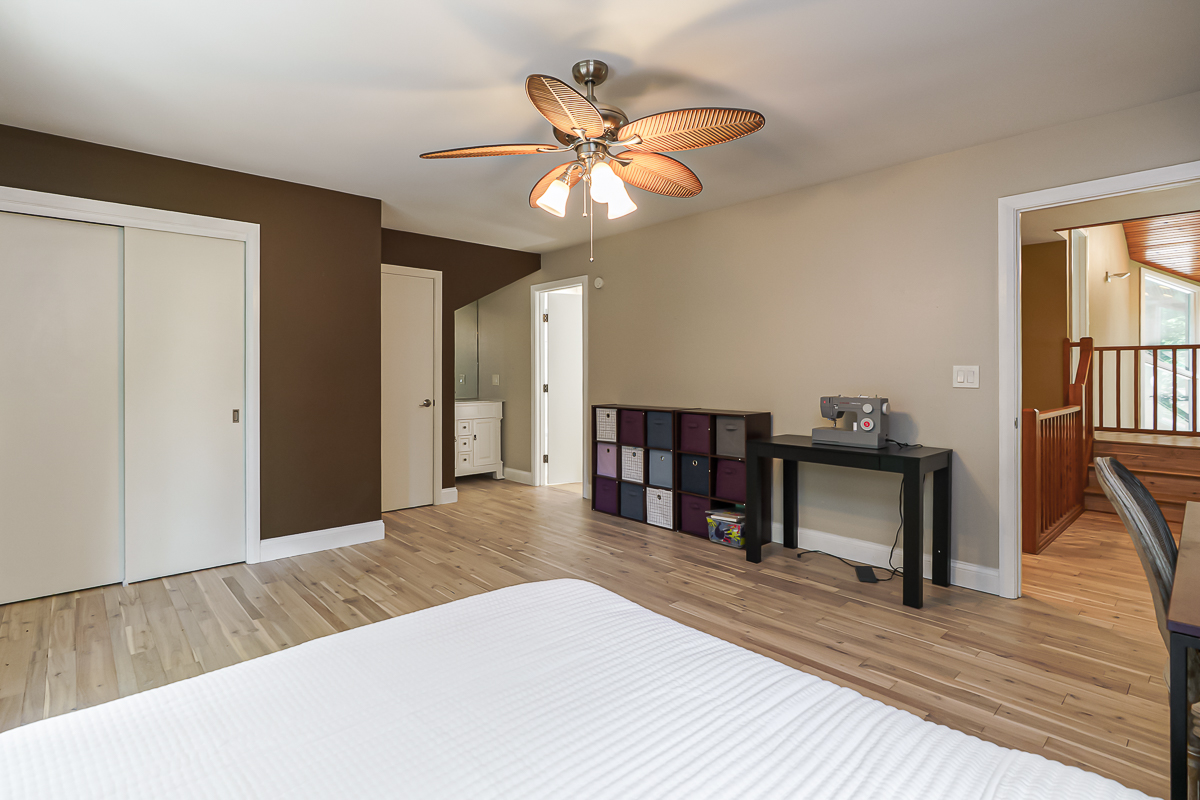 630 Woods Hollow Ln-86