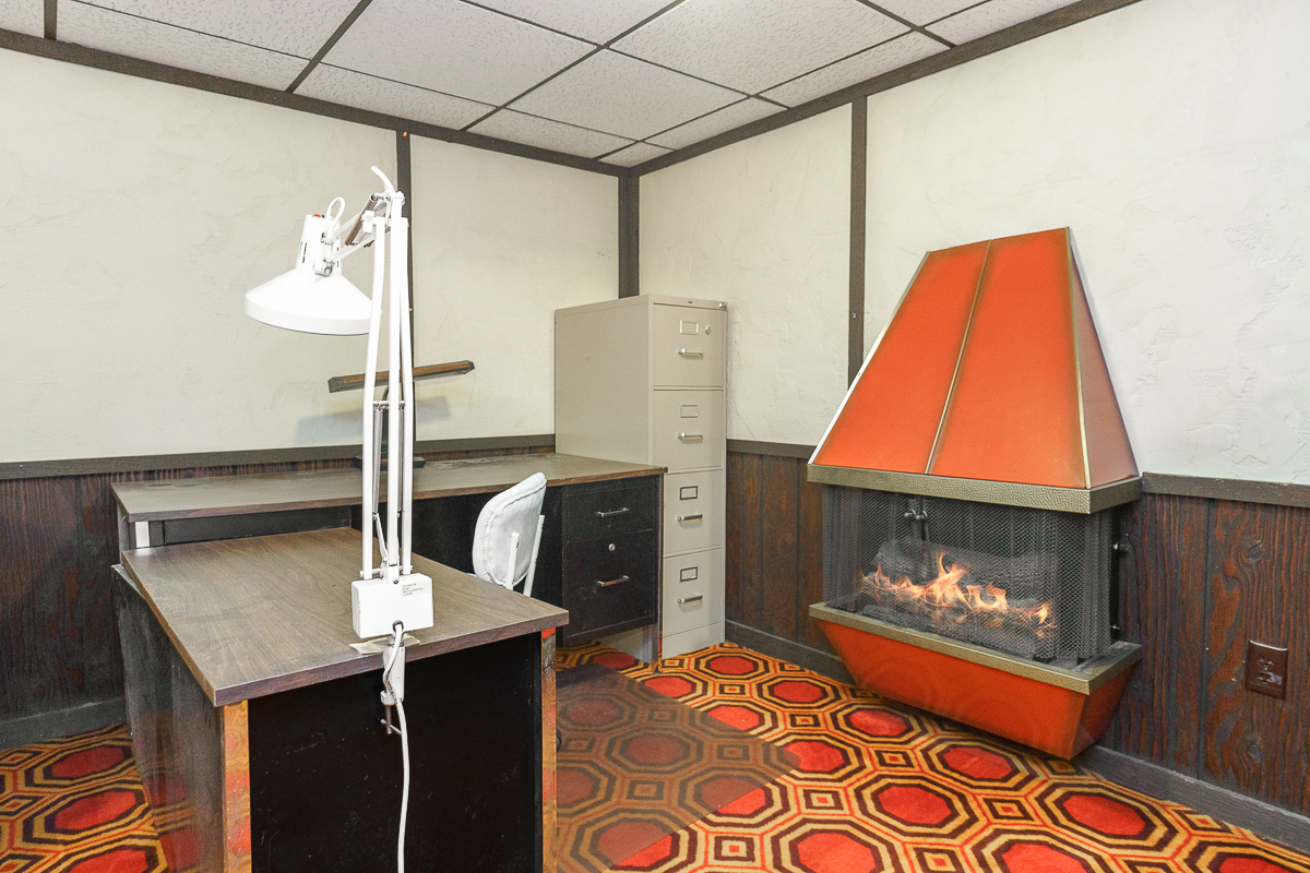 6357 New London Dr-22