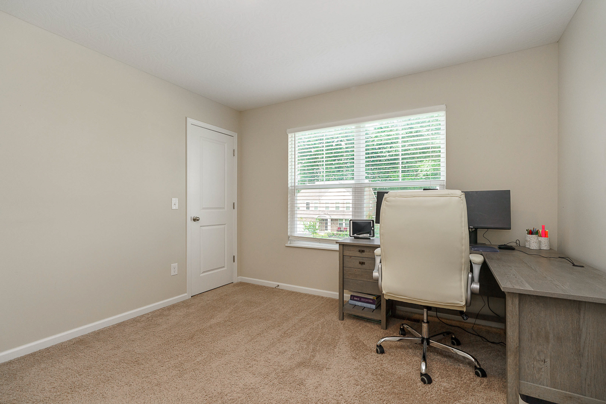 643 Buena Park Dr.-32