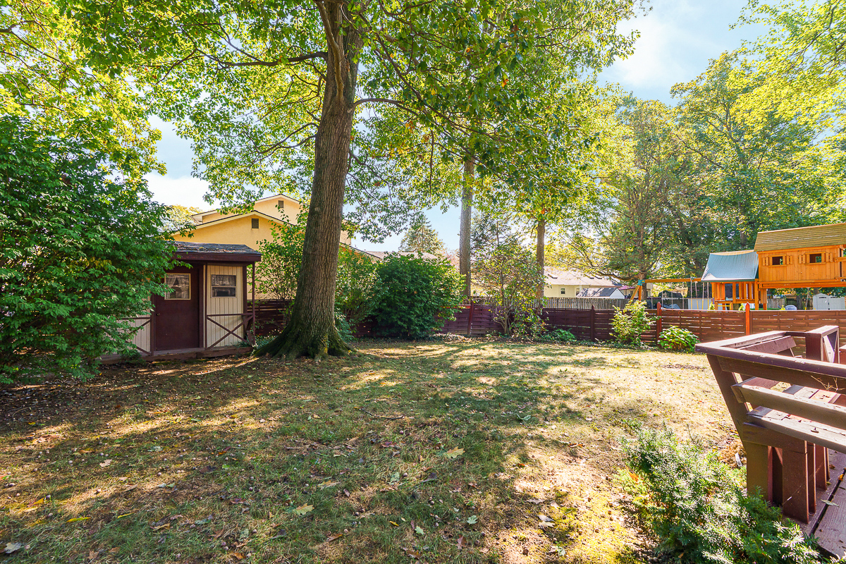 6496 Hearthstone Ave-5