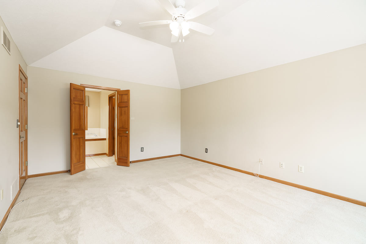 6730 Kensington Way-38