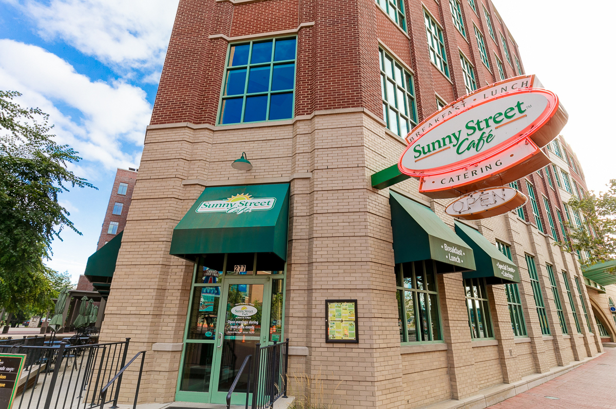 250 Daniel Burnham Sq #707-55