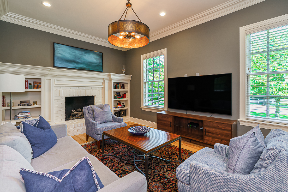 7335 Southfield Rd-20