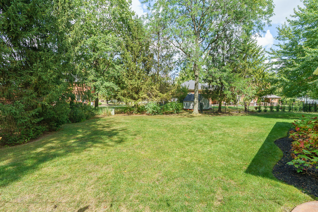 7444 Farmington Close-24