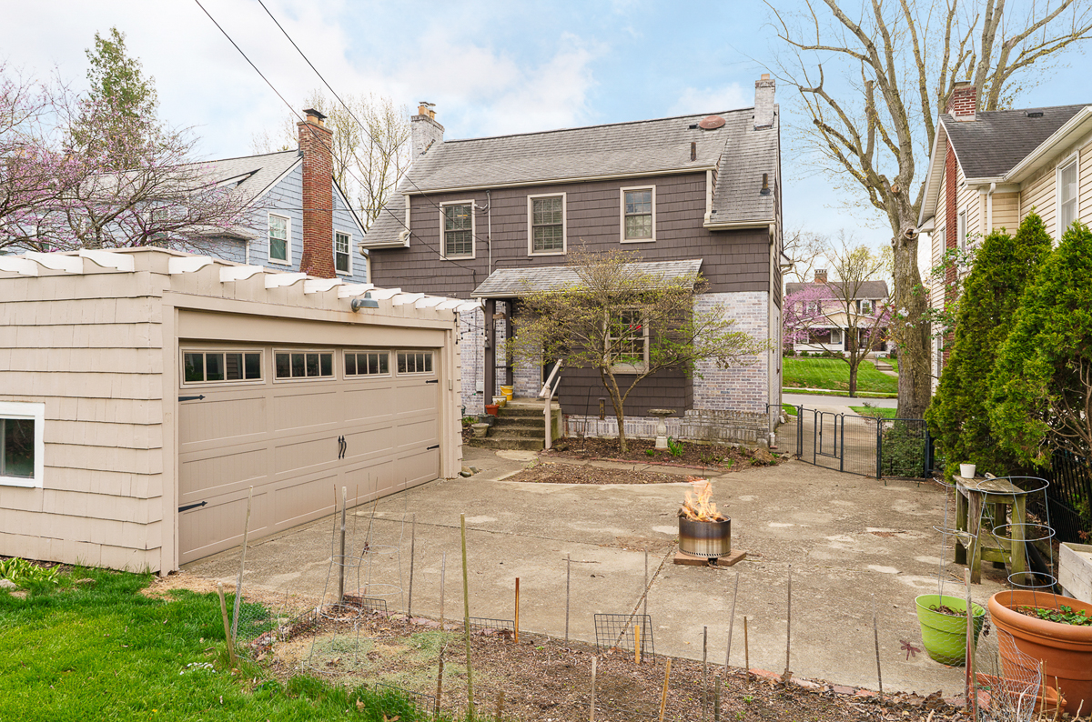 74 e Torrence Rd-6