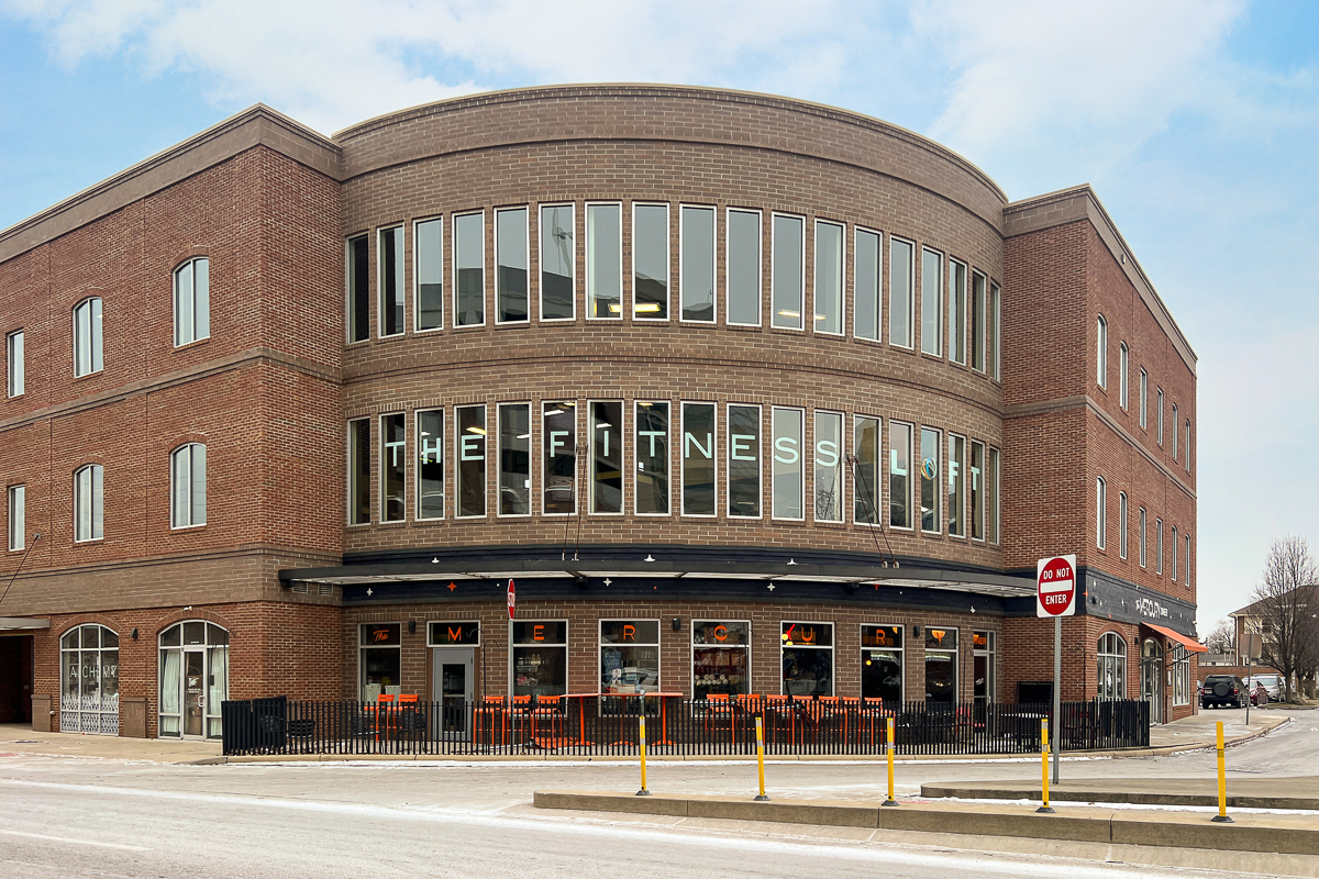 848 Champion Ave-54