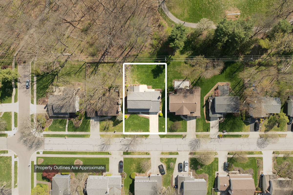 988 Danvers Ave-9