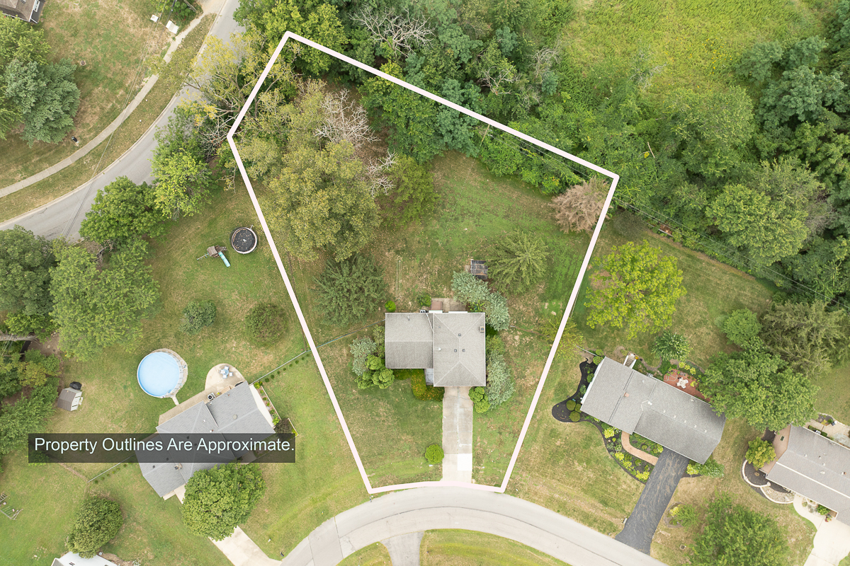 6297 Barberry Hollow aerial-1