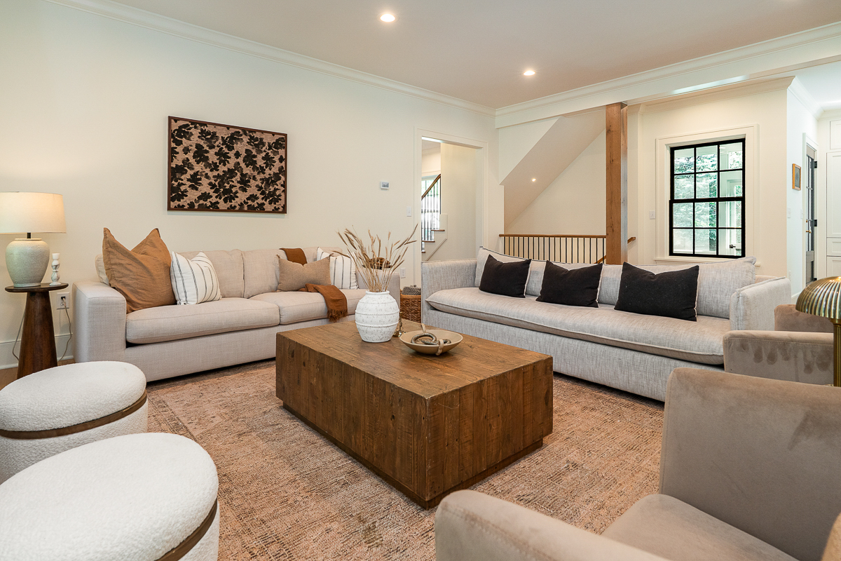 1565 Berkshire Rd.-40