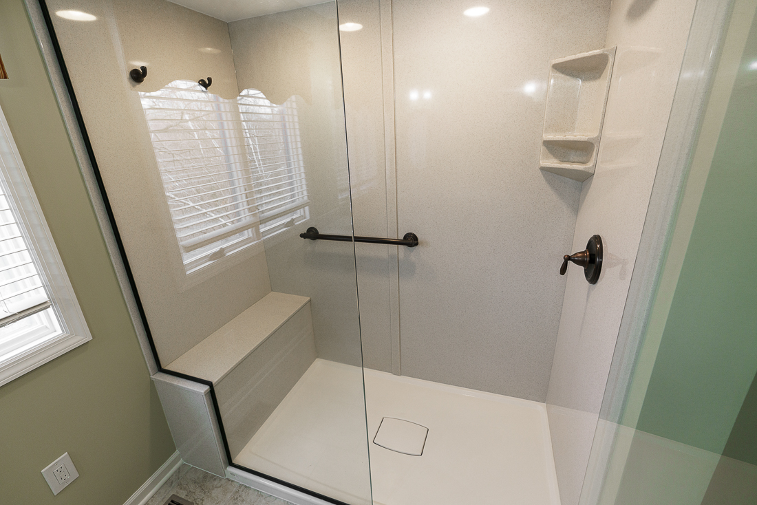 1114 Strathaven Dr North-38