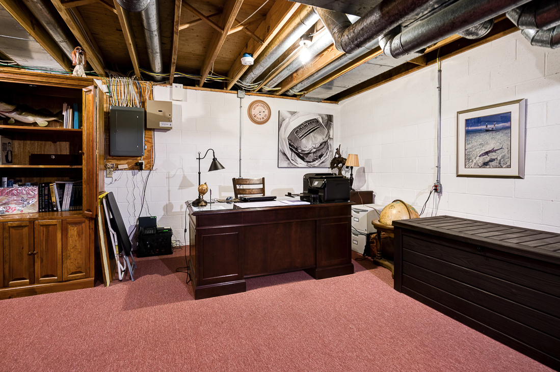 1114 Strathaven Dr North-9